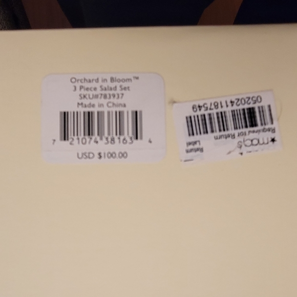 Lenox Orchard in Bloom Stainless Steel 15” Salad Bowl. - Picture 4 of 8